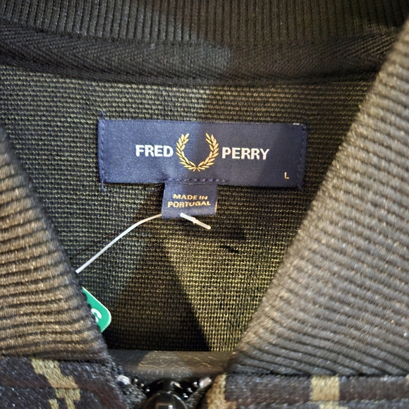 FRED PERRY Argyle Track Jacket - Picture 4 of 8